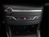 Peugeot 308 (2018) 2.0 BlueHDi, Automat - náhled 11