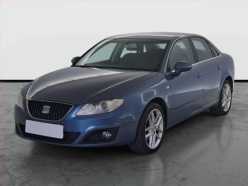 Seat Exeo (2009) 2.0 TDI, nová STK - fotka 2 z 15