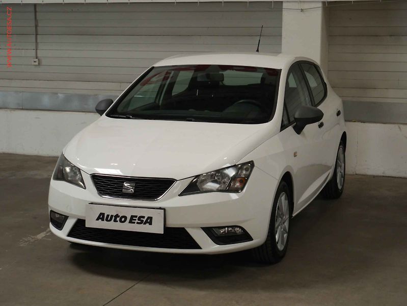 Seat Ibiza (2016) 1.2 TSi, 1.maj,ČR, AC - fotka 3 z 15
