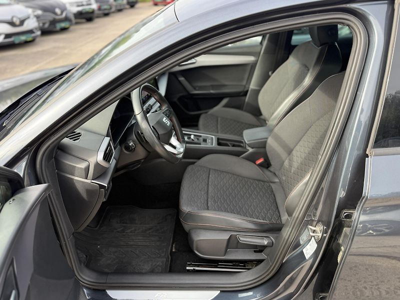 Seat Leon - fotka 6 z 9