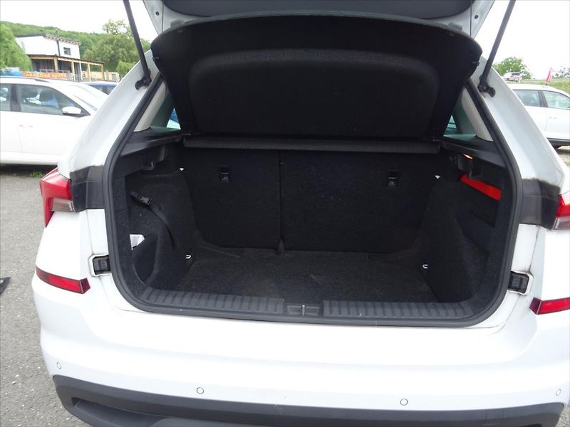 Škoda Kamiq 1,0 TSi 81 kW Business - fotka 36 z 37