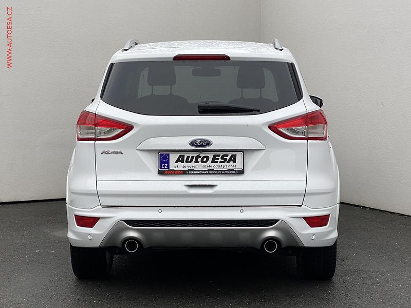 Ford Kuga (2015) 2.0 TDCi 4X4, Individual - fotka 5 z 17