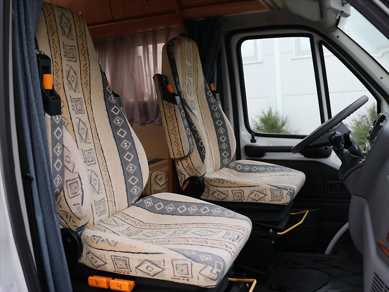 Fiat Ostatní 2,8 JTD 94kW Hobby 700 - fotka 10 z 44
