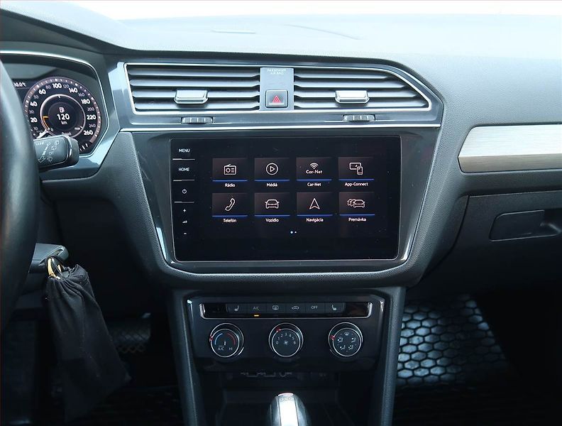 Volkswagen Tiguan Allspace (2018) 2.0 TDI, 4X4, Automat - fotka 12 z 21