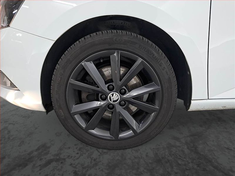 Škoda Fabia (2017) Ambition Plus 1.0 TSI - fotka 14 z 15