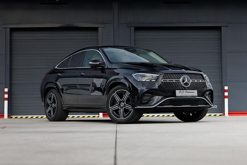 Mercedes-Benz GLE (2025) GLE 450d Coupe 4Matic AMG Line - fotka 6 z 49