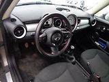 Mini Cooper 1,6 - náhled 9