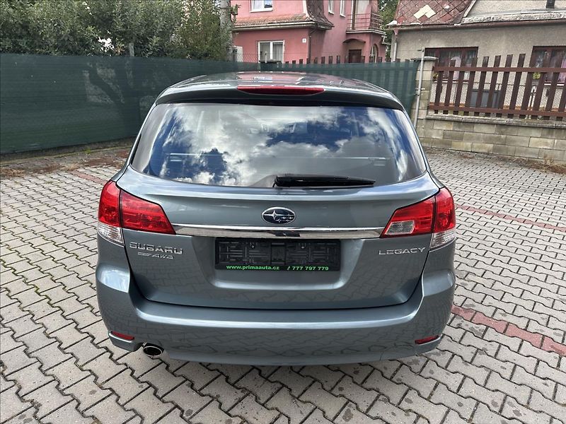 Subaru Legacy 2,0 Serviska 4X4 - fotka 4 z 21