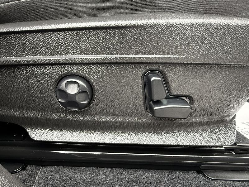 Alfa Romeo Stelvio 2,0T Q4 280PS 4x4 Automat - fotka 24 z 40