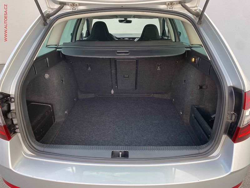 Škoda Octavia (2018) 1.5 TSi, Style, DSG - fotka 7 z 16