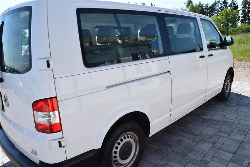 Volkswagen Transporter 2,0 TDI 103KW 9MÍST 4X4 PO STK - fotka 5 z 46
