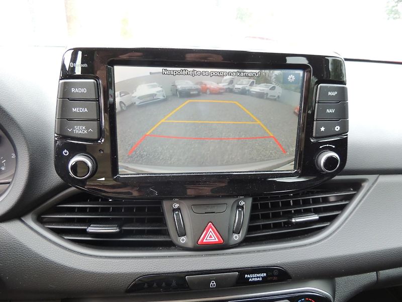 Hyundai i30 (2019) Combi 1.6CRDi,100kw,automat,ČR - fotka 29 z 49