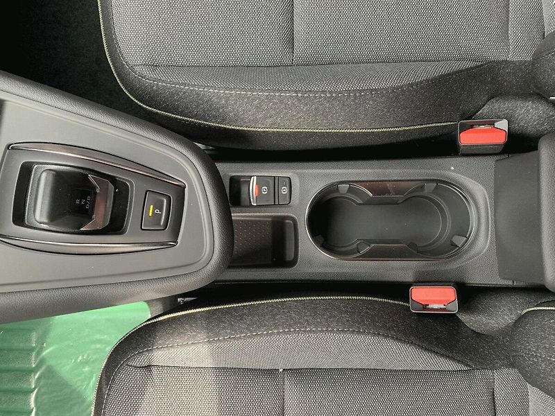 Renault Symbioz (2026) Techno full hybrid E-Tech 160 - fotka 12 z 12