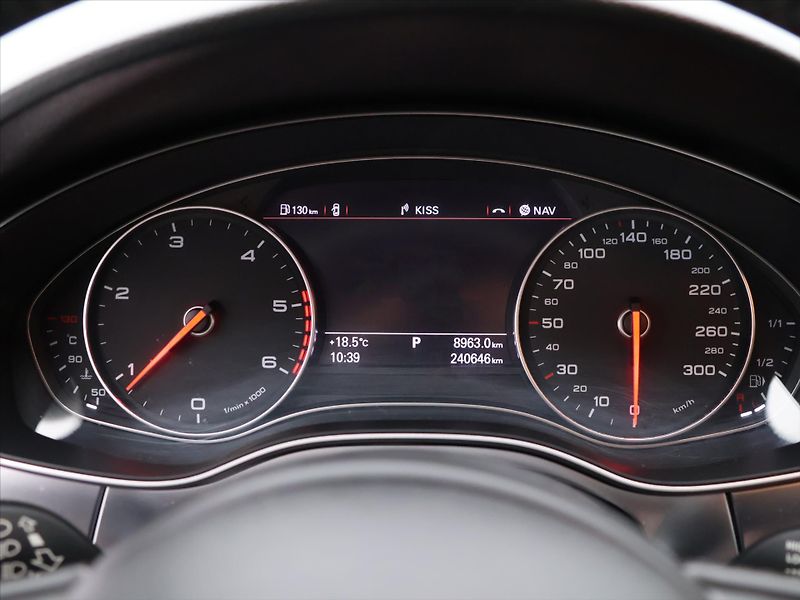 Audi A7 3,0 TDI 180kW quattro CZ - fotka 14 z 25