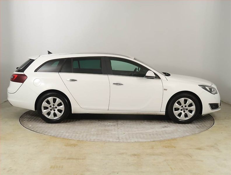 Opel Insignia (2014) 2.0 CDTI, po STK - fotka 6 z 18
