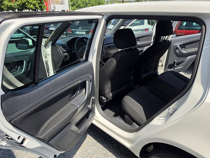 Škoda Fabia 1.2 TSI  - fotka 7 z 30