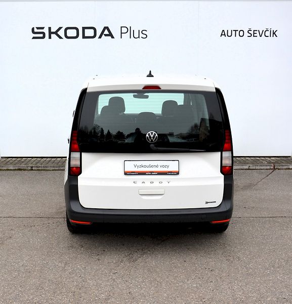 Volkswagen Caddy (2021) 1.5 TSI 84 kW Life 5.generace - fotka 6 z 28