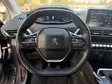 Peugeot 3008 1.2 THP 96 kW - náhled 9
