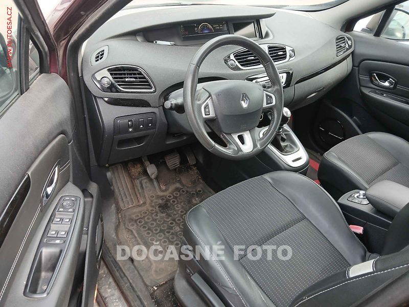 Renault Scénic (2013) 1.6 dCi, ČR, xenon, autoAC - fotka 3 z 3