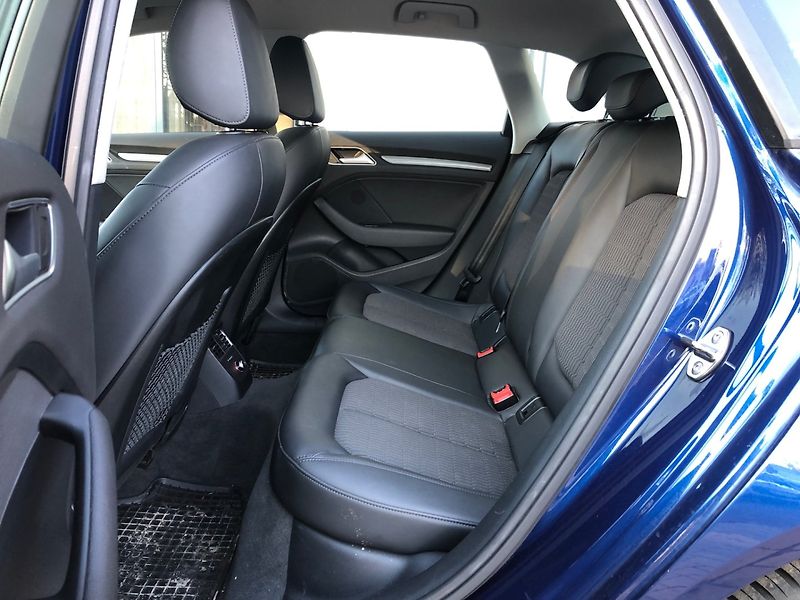 Audi A3 (2014) 1.6 TDi S-line - fotka 11 z 25