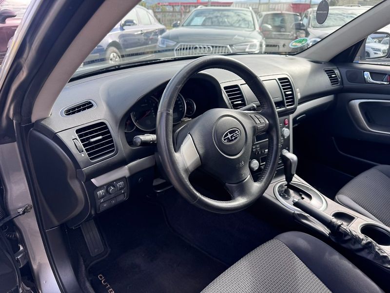 Subaru Outback (2007) AUTOMAT 4X4 2,5i 121 KW TAŽNÉ - fotka 20 z 50