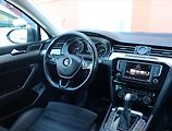 Volkswagen Passat (2016) 2.0 TDI, Automat, Navi - náhled 7