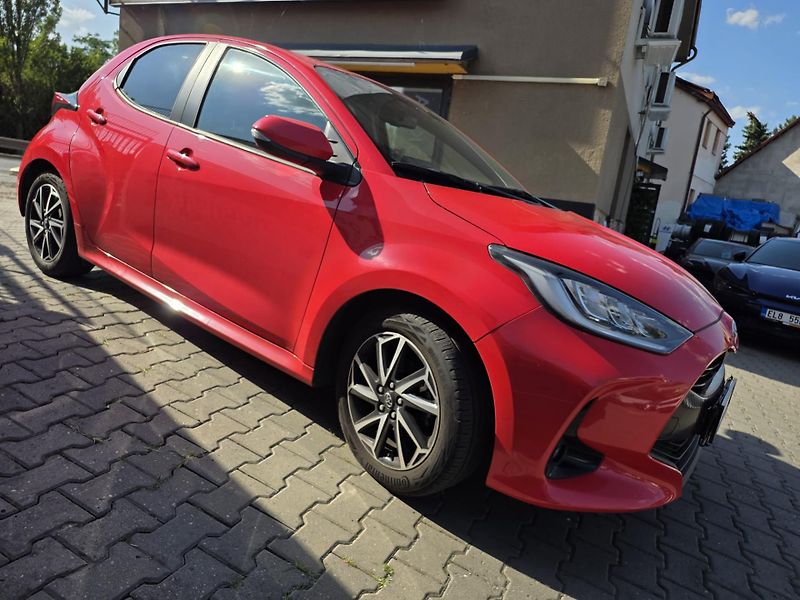 Toyota Yaris 1.5-V ZÁRUCE-1.MAJITEL-AUTOMAT - fotka 3 z 11