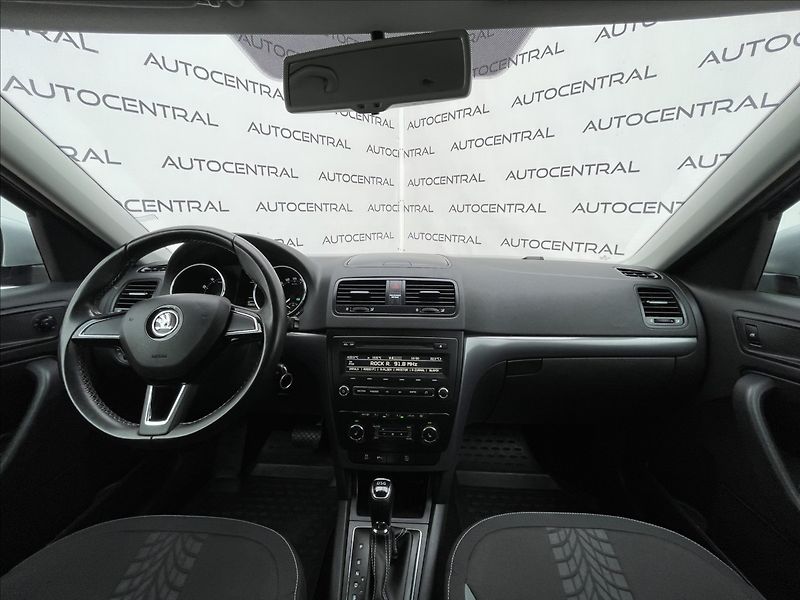 Škoda Yeti 1,4 TSi,90kW,serv.hist.,STK 10 - fotka 18 z 23