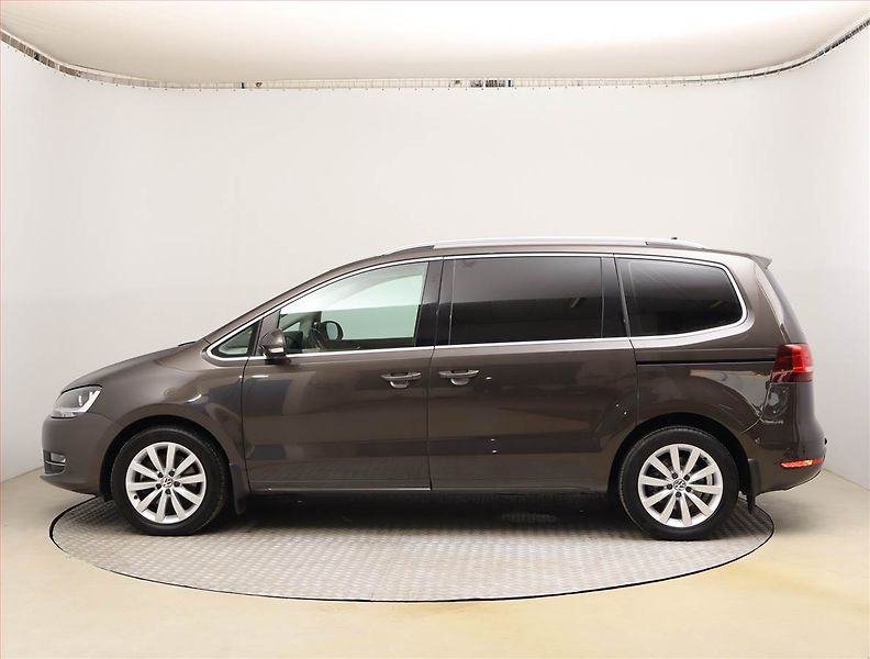 Volkswagen Sharan (2020) 1.4 TSI - fotka 3 z 22