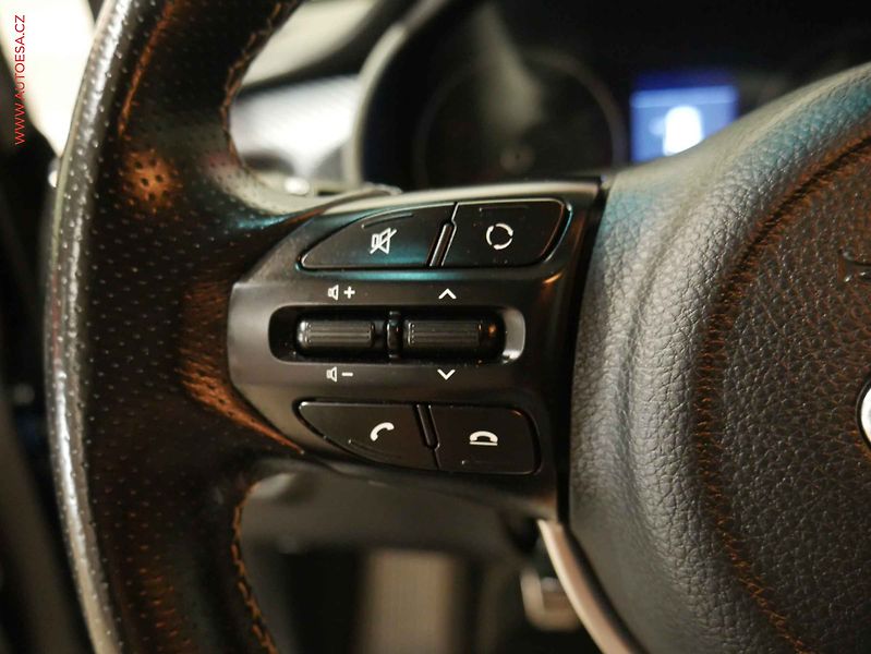 Kia Rio (2020) 1.0 TGDI, ČR, AC, temp - fotka 12 z 18