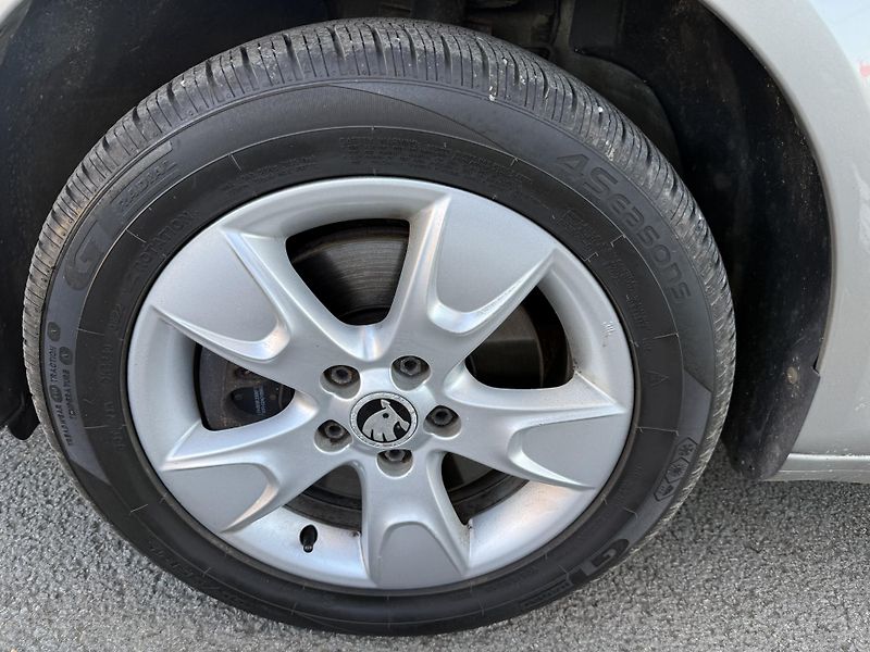 Škoda Roomster 1,2TSI Panorama - fotka 21 z 22