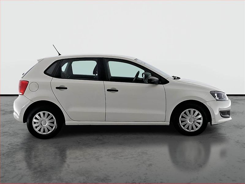 Volkswagen Polo (2013) 1.2 12V, Serv.kniha - fotka 6 z 15