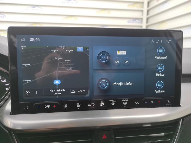 Ford Focus 1.0 EcoBoost mHev 114kw AT - fotka 16 z 44
