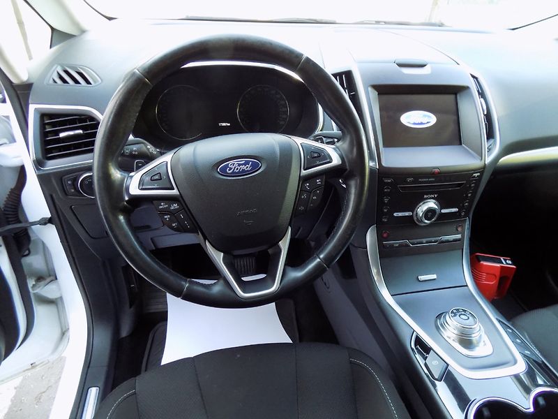 Ford S-MAX (2020) 2.0TDCi/Titanium/AT/LED/ - fotka 25 z 46