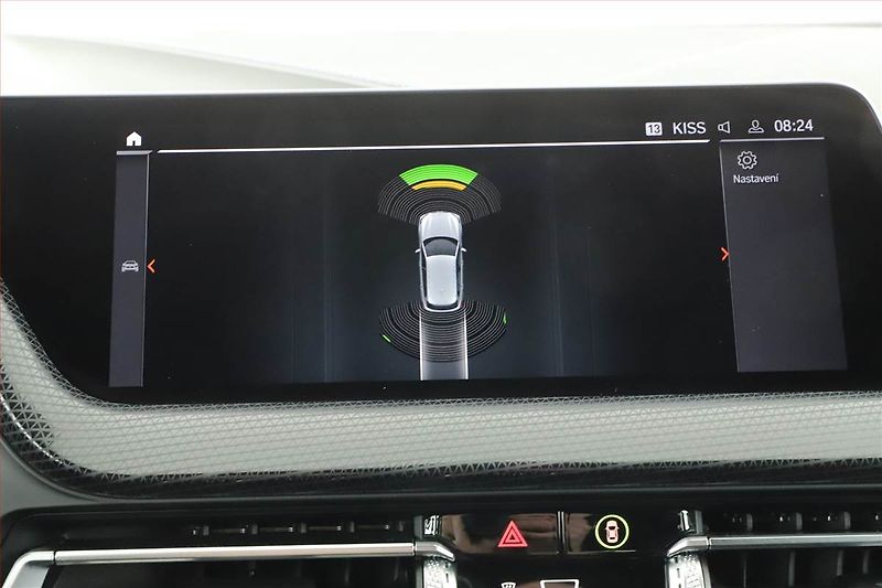 BMW Řada 1 (2021) M Sport 116d - fotka 17 z 21