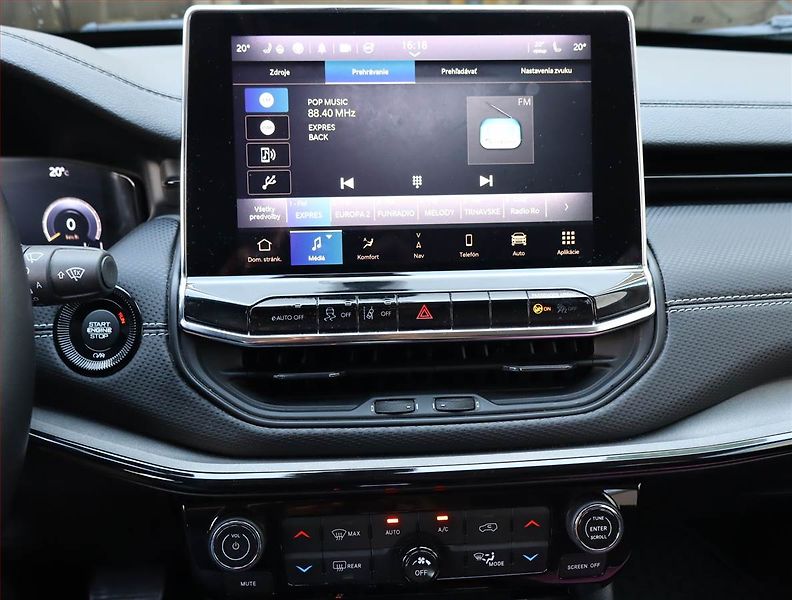 Jeep Compass (2023) 1.5 Turbo e-Hybrid - fotka 12 z 25