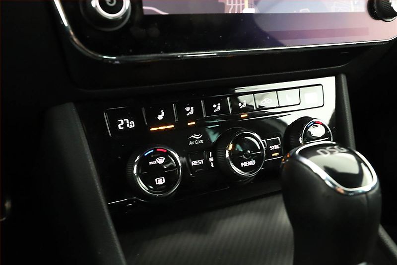 Škoda Superb (2020) Sportline 2.0 TDI - fotka 14 z 17
