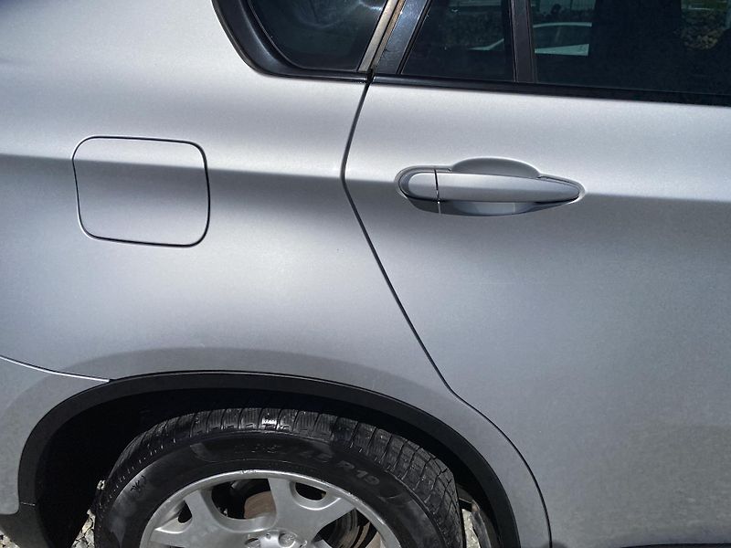 BMW X6 4.0D 4x4 310PS FULL CZ DPH 1A! - fotka 54 z 166