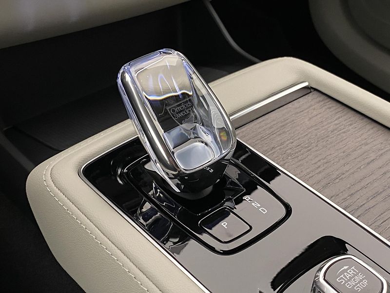 Volvo XC90 (2026) T8 AWD Plug-in BRIGHT PLUS 7m - fotka 37 z 70