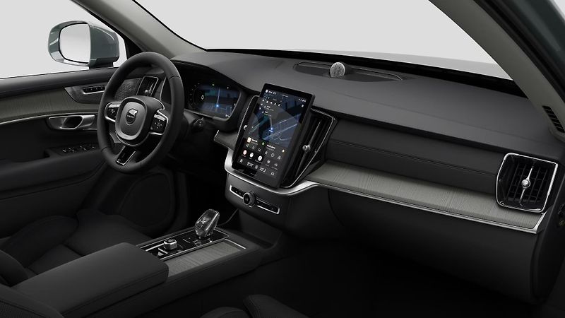 Volvo XC90 (2026) B5 AWD AUT BRIGHT PLUS 7míst - fotka 3 z 11