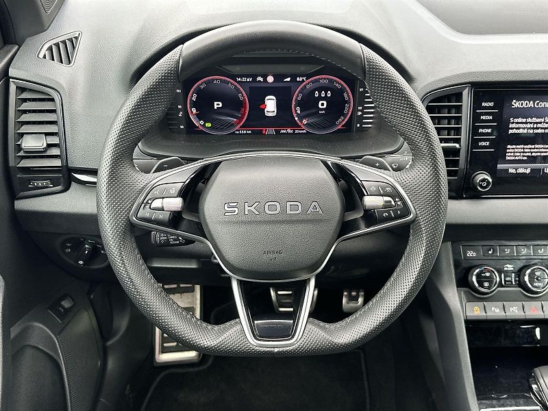 Škoda Karoq (2025) 2.0 TSI 4x4 DSG Sportline - fotka 6 z 36