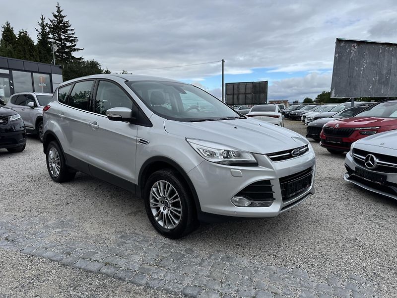 Ford Kuga (2014) 1.6 134 kw, 4x4, Bohatá výbava - fotka 2 z 31