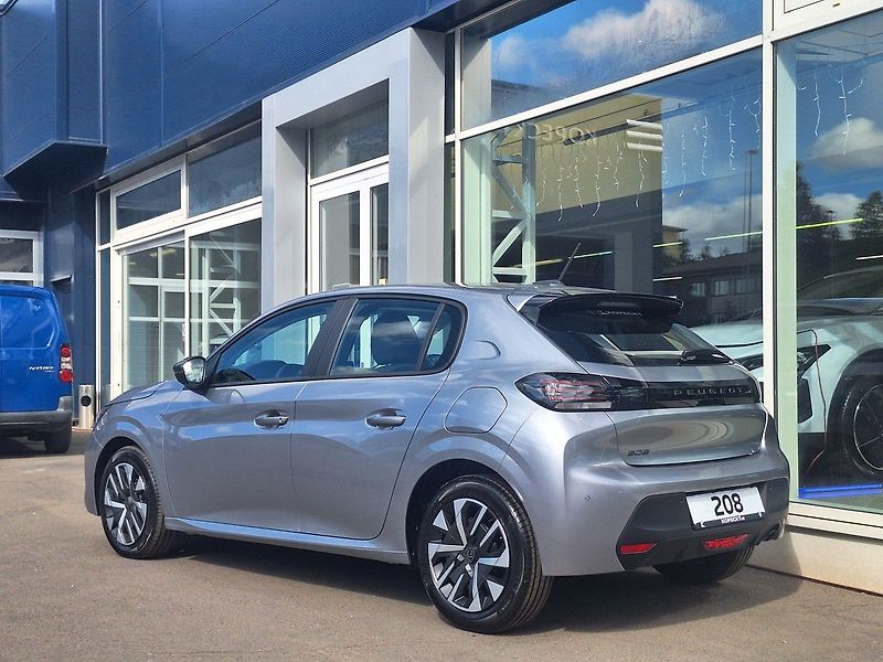 Peugeot 208 (2026) BUSINESS 1.2 TURBO 100k MAN6 - fotka 4 z 19