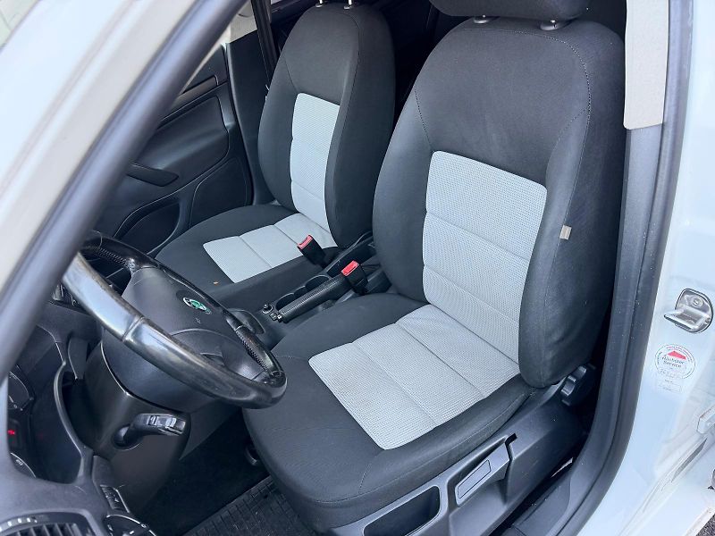 Škoda Octavia II. 1,9 TDI / 2.maj./ ČR /  - fotka 10 z 30