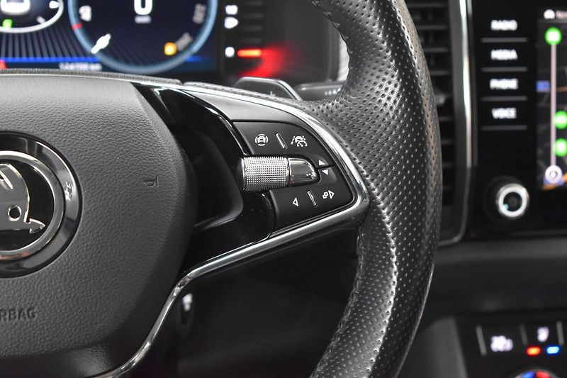 Škoda Kodiaq 1.5 TSI STYLE+*TAŽNÉ*DPH*ČR 1M - fotka 24 z 50