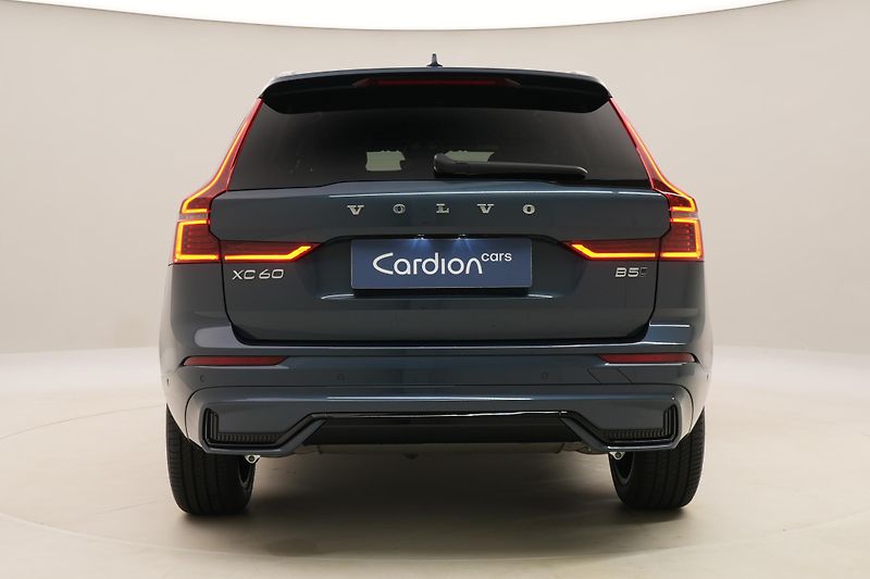 Volvo XC60 (2026) B5 AWD AUT DARK PLUS  - fotka 11 z 67