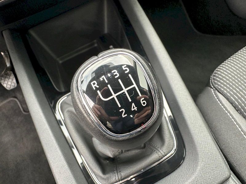 Škoda Octavia (2023) 1,5 TSI / 110 KW / Ambition Pl - fotka 24 z 27