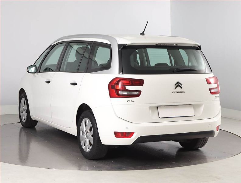 Citroën C4 Picasso (2017) 1.6 BlueHDi, 7 míst - fotka 4 z 21