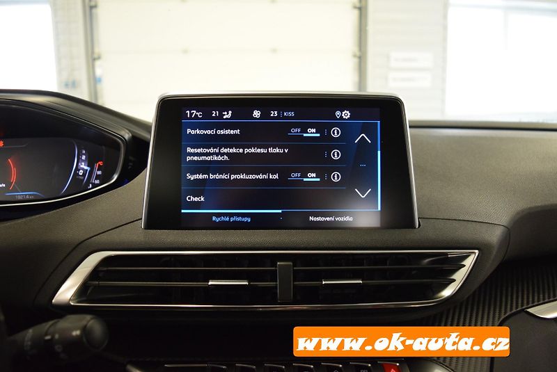 Peugeot 3008 1.5 BHDI AUTOMAT ACTIVE PACK - fotka 42 z 59