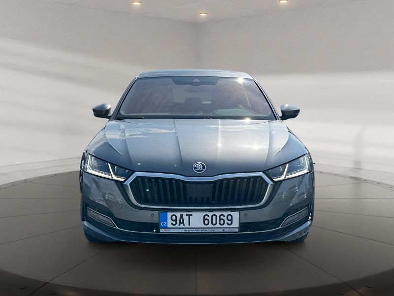 Škoda Octavia (2023) STYLE 1.5e-TEC 110kW DSG CZ - fotka 2 z 11